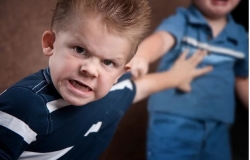 Сахар делает детей агрессивными — новое исследование