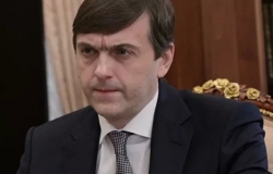 В Рособрнадзоре не исключают повторный перенос ЕГЭ