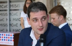 Может ли учитель ставить двойки за пропуски уроков — отвечает директор