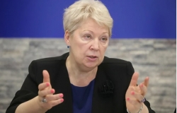 В 2019 году у девятиклассников появятся два варианта ОГЭ по истории на выбор