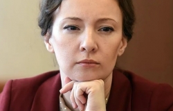 Омбудсмен РФ: дети сами должны решать, в каком виде посещать школу