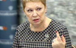 Васильева объяснила, как выбирать начальную школу: рейтинги —  не главное