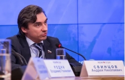 В Госдуме родителям предложили рассказывать детям про алкоголь