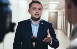 В Госдуме предложили урезать зарплату педагогам за агрессию к ученикам