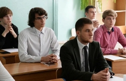 В школах для учеников старших классов предлагают ввести «уроки отцовства»