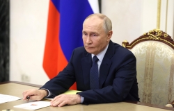 Владимир Путин утвердил ежегодный мониторинг потребности регионов в учителях точных наук