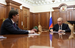 Сергей Кравцов сообщил Владимиру Путину о переводе всех российских школ в мессенджер MAX